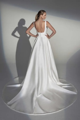 Justin Alexander DONNA #1 Ivory thumbnail