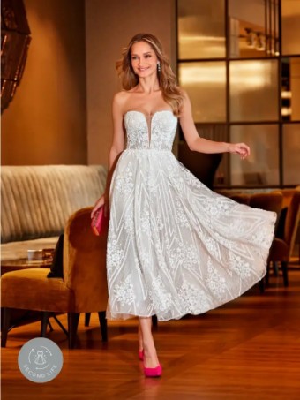 Pronovias CRESCENT #3 Off White/Salmon/Nude thumbnail