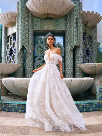 Pronovias CRESCENT #0 default Off White/Salmon/Nude thumbnail