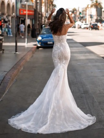 Pronovias LANSBURY #1 Off White/Crystal/Light Pink thumbnail