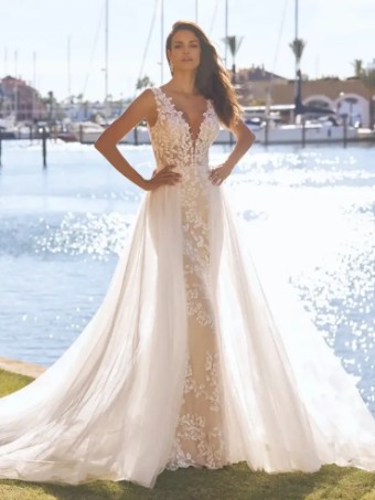 Pronovias BARIKA #1 Off White/Light Nude thumbnail