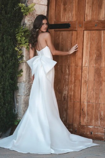 Allure Bridals A1216 #1 default Ivory thumbnail