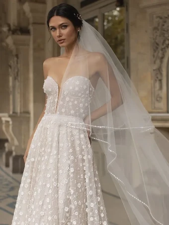 Pronovias HOPKINS #2 Off White/Light Beige/Silver thumbnail