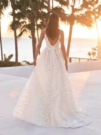 Pronovias YUKI #1 default Off White/Nude/Champagne thumbnail