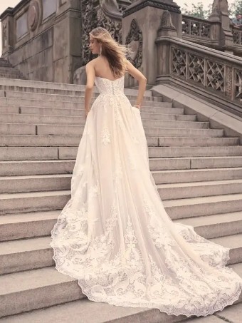 Maggie Sottero ULANDA #1 Ivory/Soft Blush thumbnail