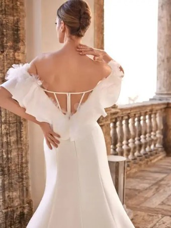 Pronovias ENIO #3 default Off White/Nude thumbnail