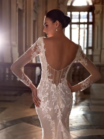Pronovias EIRIAN #2 Off White/Nude/Almond thumbnail