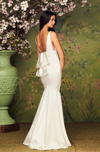 Paloma Blanca 4884 #1 default Natural thumbnail