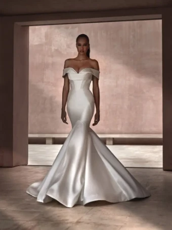 Pronovias AVONIA #0 default Off White thumbnail