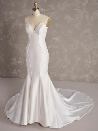 Maggie Sottero DELPHINE #4 default All Ivory thumbnail