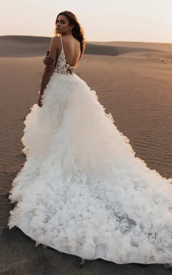 Martina Liana Luxe FARAH OVERSKIRT-NON BEADED #0 default Ivory thumbnail