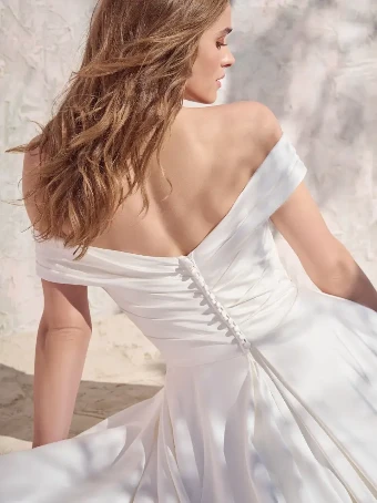 Maggie Sottero EKATERINA #6 default All Ivory thumbnail