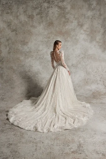 Justin Alexander YARINA #5 Ivory/Latte thumbnail