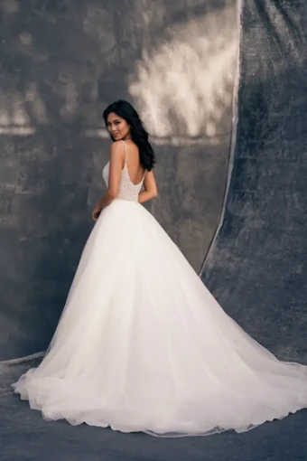 Allure Bridals C701 #1 IV/GOLD/IV/CHAMP/NUDE thumbnail