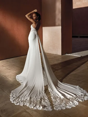 Pronovias ROMAN #1 default Off White thumbnail