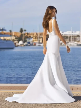 Pronovias ADORAY #4 Off White/Nude thumbnail