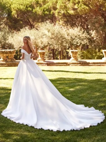 Pronovias MARTA #1 Off White thumbnail