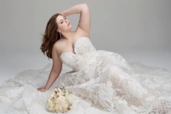 Watters SUNDAY BOUQUET #2 default Ivory/Blush thumbnail