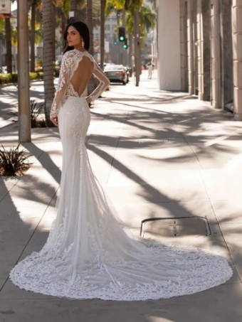 Pronovias BACALL #1 Off White thumbnail